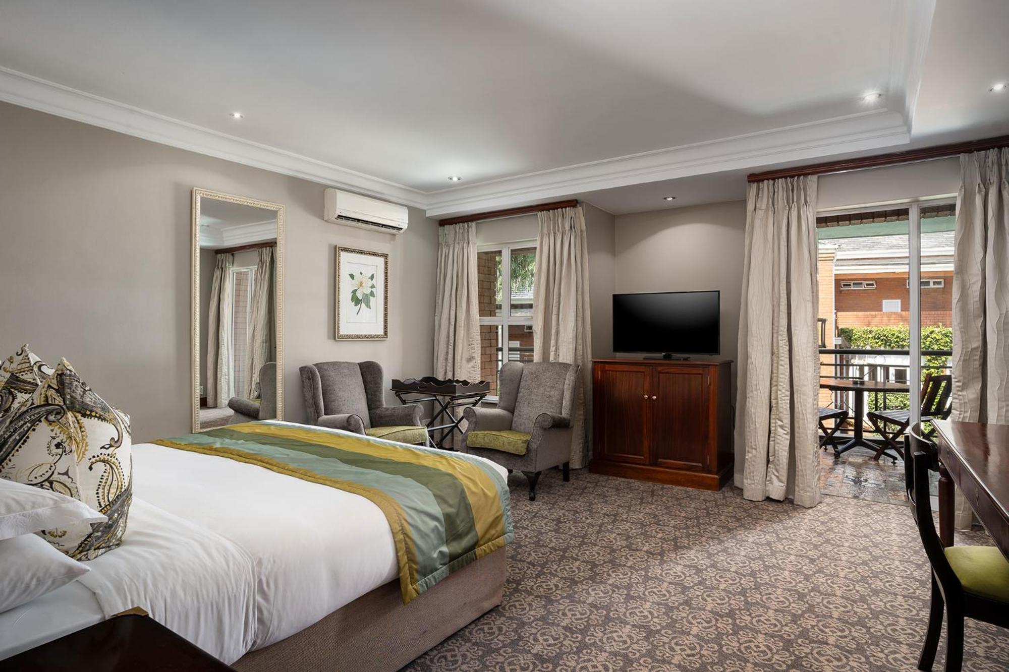 พรีเมียร์ โฮเทล ฟัลสตาฟฟ์ Hotel โจฮันเนสเบิร์ก ภายนอก รูปภาพ