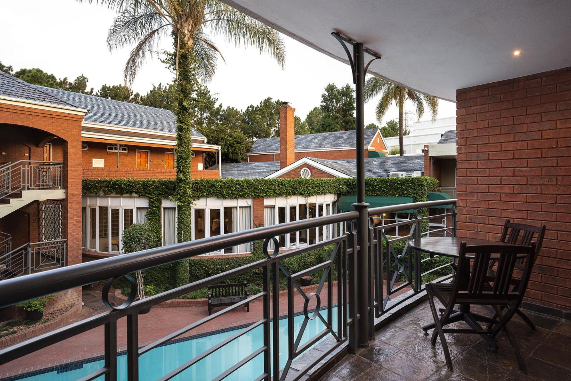 พรีเมียร์ โฮเทล ฟัลสตาฟฟ์ Hotel โจฮันเนสเบิร์ก ภายนอก รูปภาพ